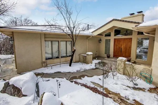 1812 E Beus Dr, Ogden, UT 84403