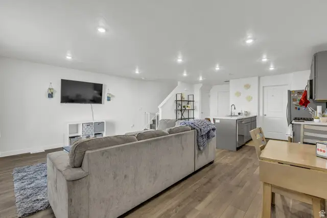 291 E Serenity Ave, Tooele, UT 84074 - #2