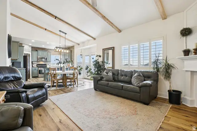 428 W Cahill Ave, Saratoga Springs, UT 84045 - #3