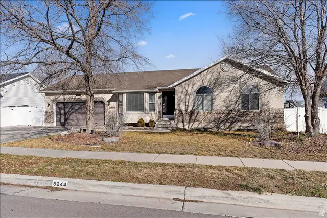 5244 W Shaggy Peak Dr, Riverton, UT 84096 - #1