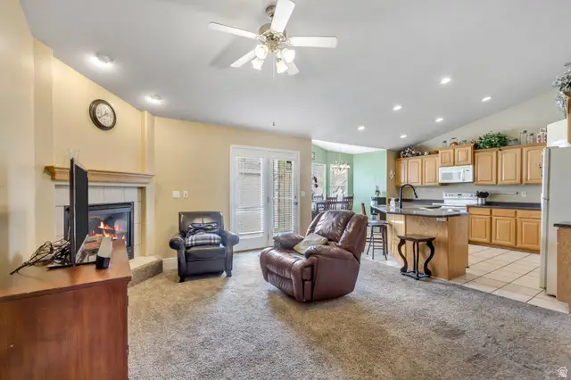 3219 S Hunter Farm Way, West Valley City, UT 84128 - #2