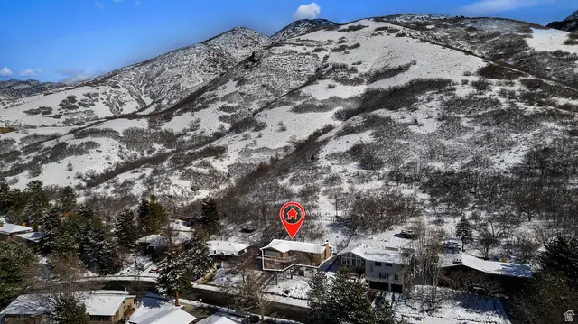 8535 S Top Of The World Cir, Salt Lake City, UT 84121 - #2
