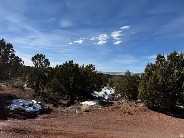 5287 S 2600 E, Newcastle, UT 84756 - #3