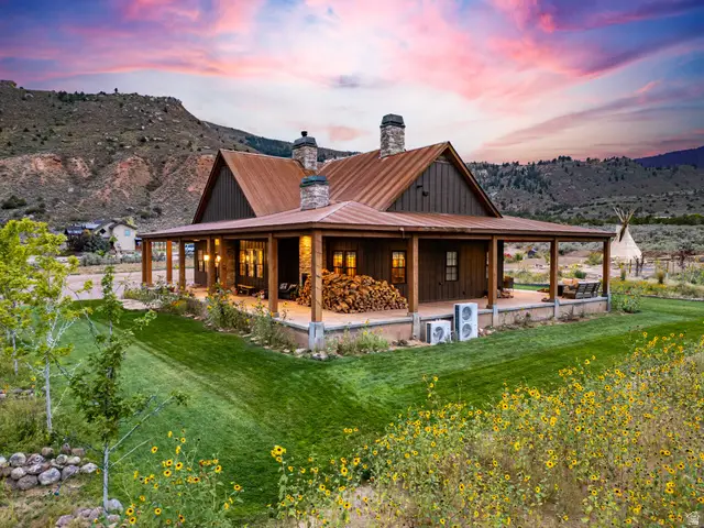 8552 W Sawtooth Park Dr, Vernal, UT 84078 - #1