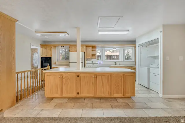 2862 E Pamela Dr, Salt Lake City, UT 84121 - #2