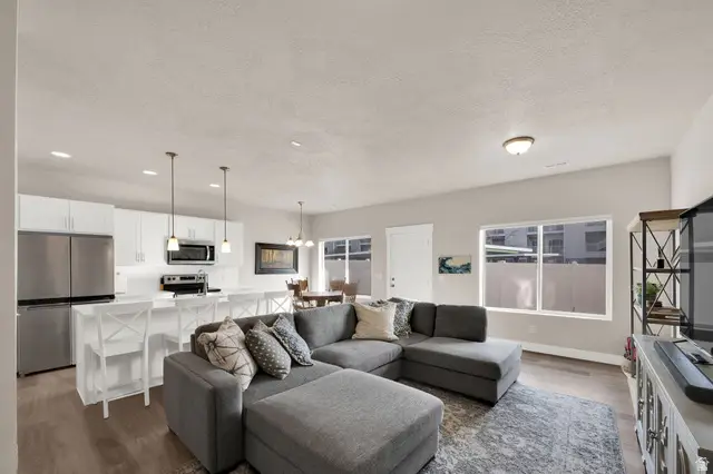 462 E London Way #30, Clearfield, UT 84015 - #2