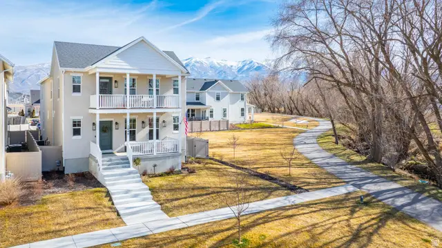 1048 S Old Towne Rd, Layton, UT 84041 - #1