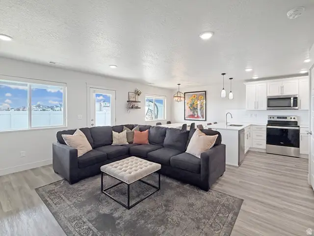 3959 S 3485 W, West Haven, UT 84401 - #2