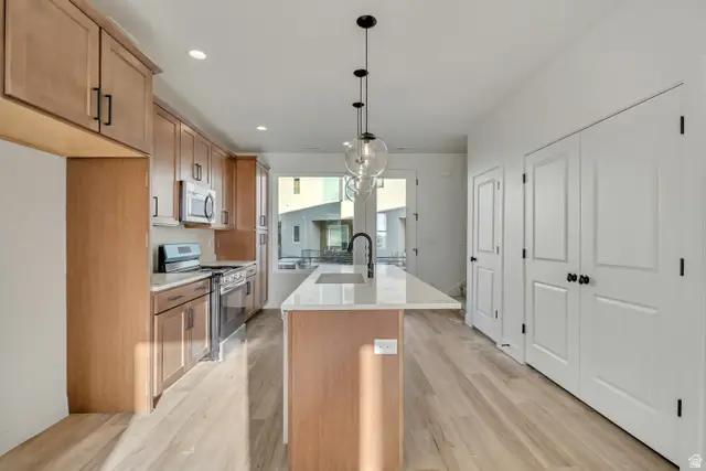 1484 W Kiera Ct #146, Farmington, UT 84025 - #3