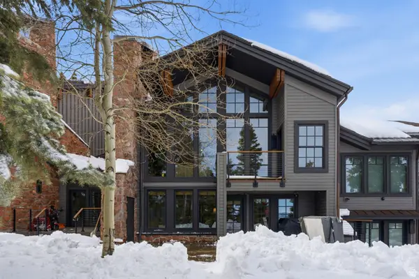 8200 Royal St E #5, Deer Valley, UT 84060