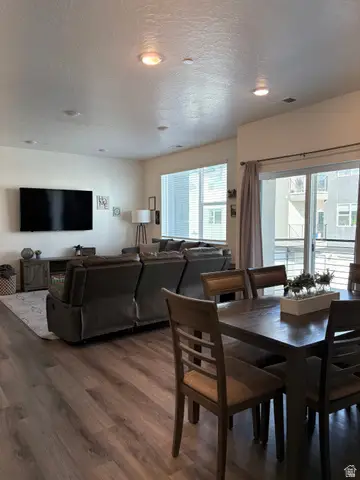 462 W 40 S #203, Providence, UT 84332