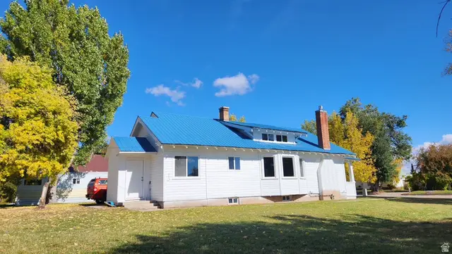 149 N Main St, Paris, ID 83261 - #3