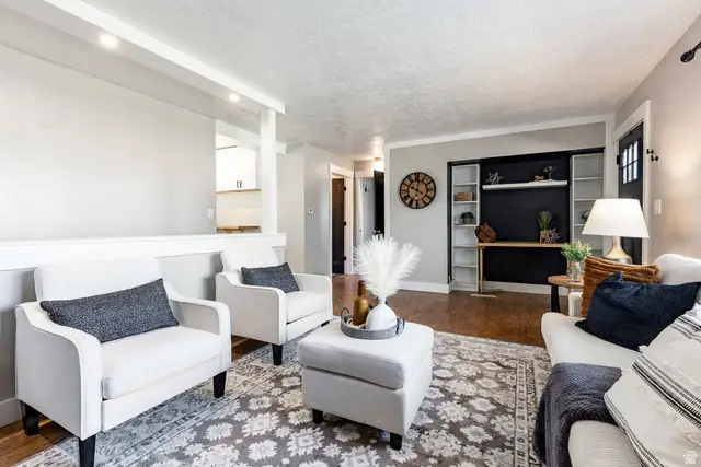 33 W Wicker Ln, Bountiful, UT 84010 - #2