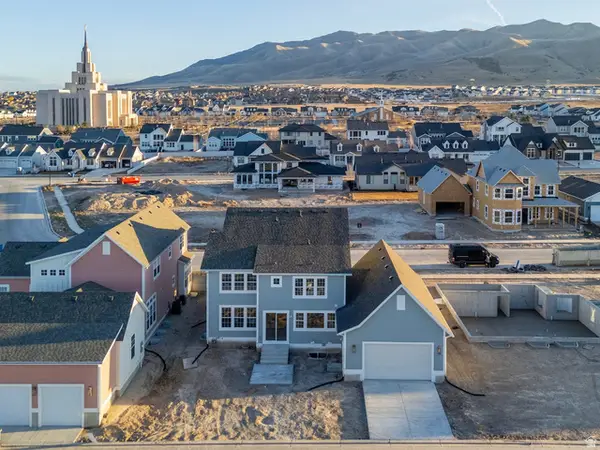 758 W Caroline Dr W #219, Saratoga Springs, UT 84045