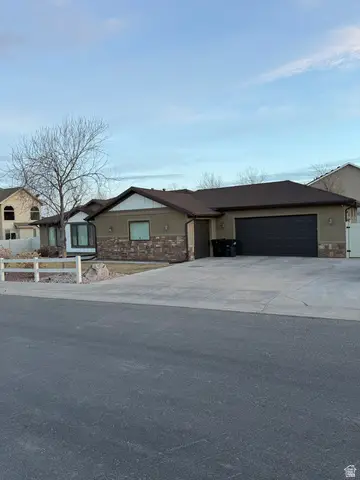 992 W 350 N, Roosevelt, UT 84066 - #3