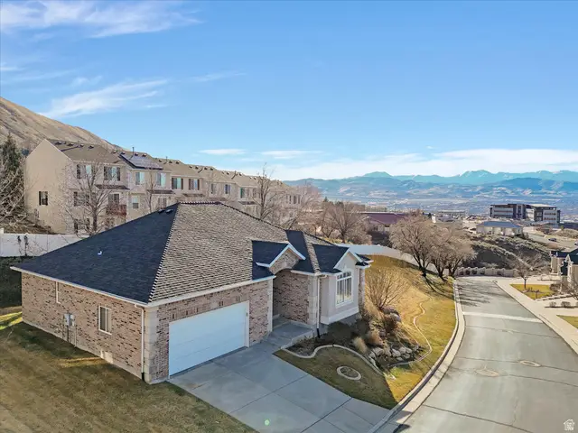 352 E Haven Crest Rd, Draper, UT 84020 - #3