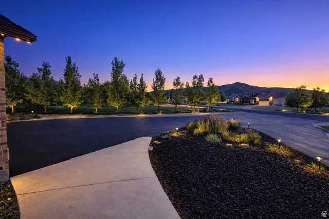 3054 W Ridgeline Rd, Stockton, UT 84071 - #3