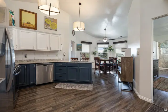 491 W Aspen Dr, Kanab, UT 84741 - #1