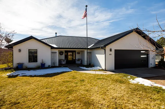 491 W Aspen Dr, Kanab, UT 84741 - #2