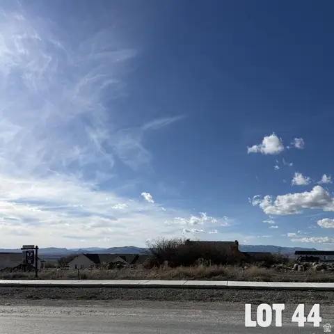 687 N Cherry Ridge Ln #44, Richmond, UT 84333 - #2