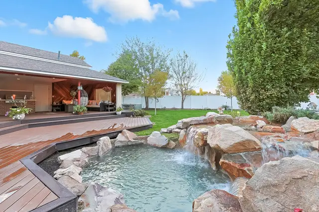 3256 W Star Fire Rd, South Jordan, UT 84095 - #3