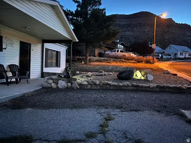 365 Edgehill Dr, Sunnyside, UT 84539 - #2