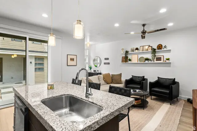 9217 S Holiday Bowl Ct E, Sandy, UT 84094 - #3