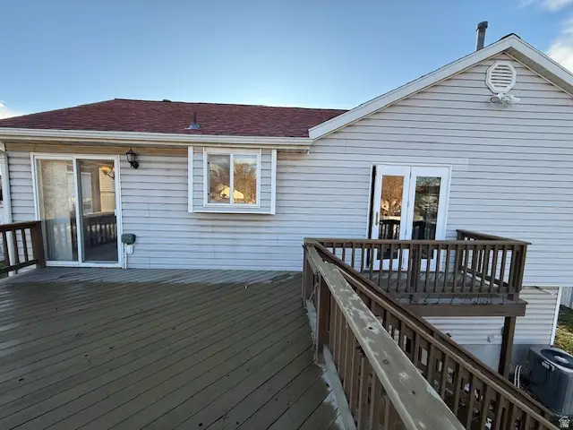 8333 S Plum Blossom Cir W, West Jordan, UT 84088 - #2