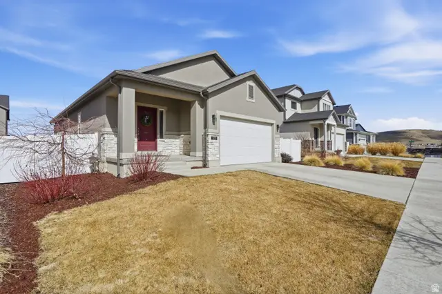 1259 E Kelsey Dr, Eagle Mountain, UT 84005 - #2