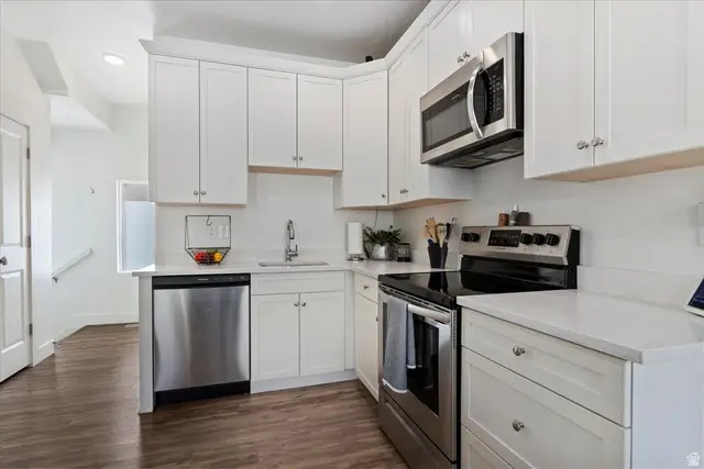 6216 W Birch Run Rd, South Jordan, UT 84009 - #3