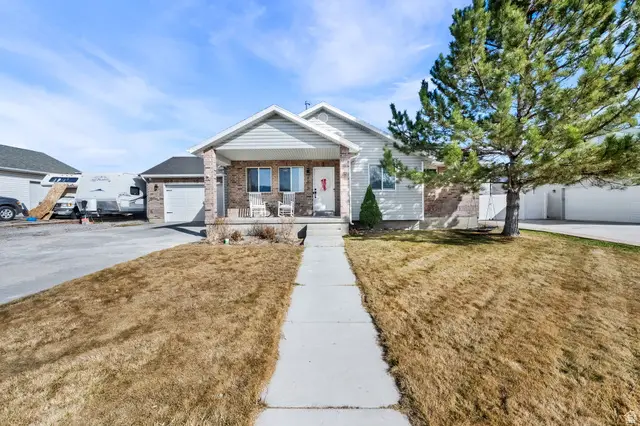 4610 N Kestrel Way, Eagle Mountain, UT 84005 - #2