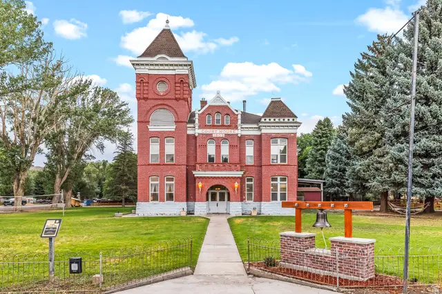 21 N Main St, Junction, UT 84740 - #1