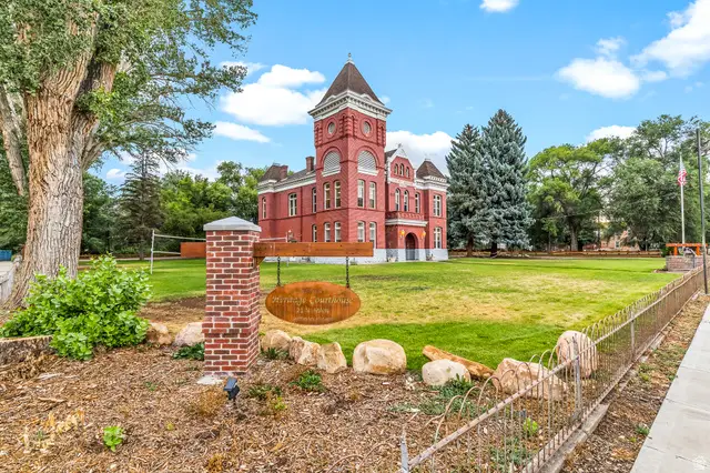 21 N Main St, Junction, UT 84740 - #2