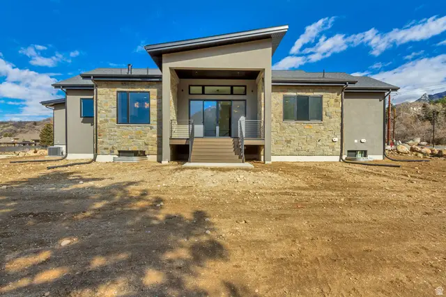 3012 E Bonnie Lynn Ln S #18, Sandy, UT 84092 - #2