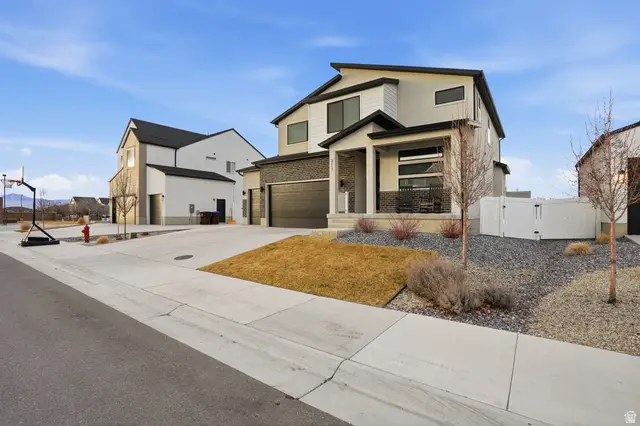 311 E Unchartered Ln S, Draper, UT 84020 - #2