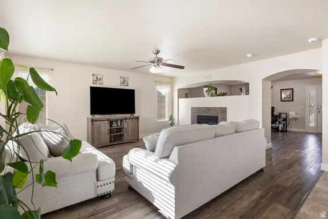 1964 E Red Oak Rd, Eagle Mountain, UT 84005 - #3