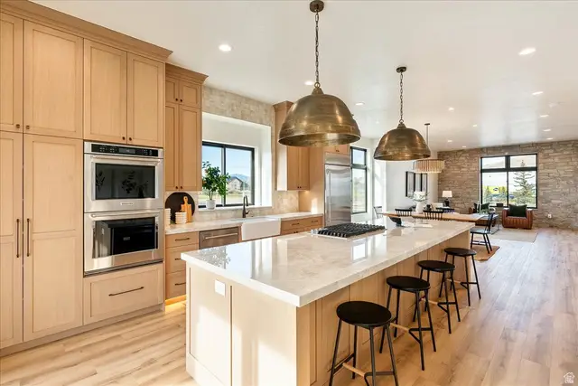 1602 E Center Pointe Dr, Lehi, UT 84043 - #1