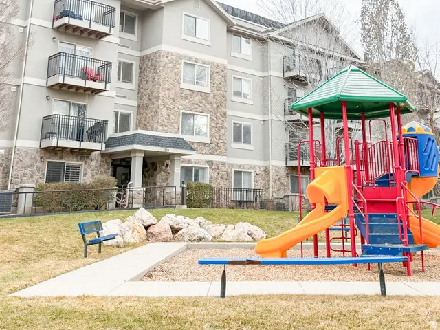 1230 E Privet Dr S #431, Cottonwood Heights, UT 84121 - #2