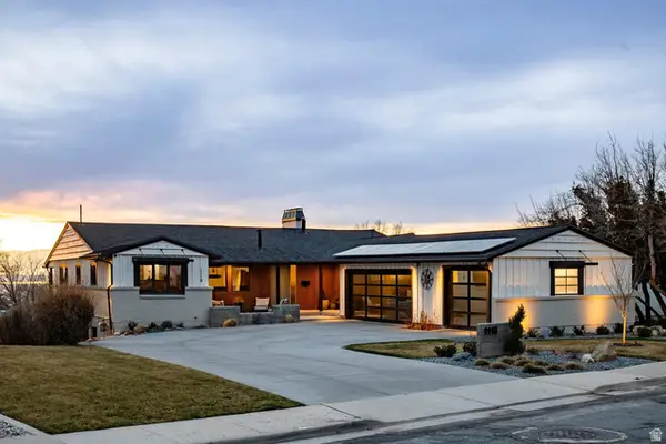 1118 S Oak Hills Way, Salt Lake City, UT 84108