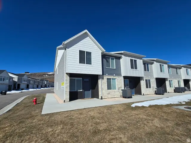 526 N Richland Valley St #10, Garden City, UT 84028 - #1