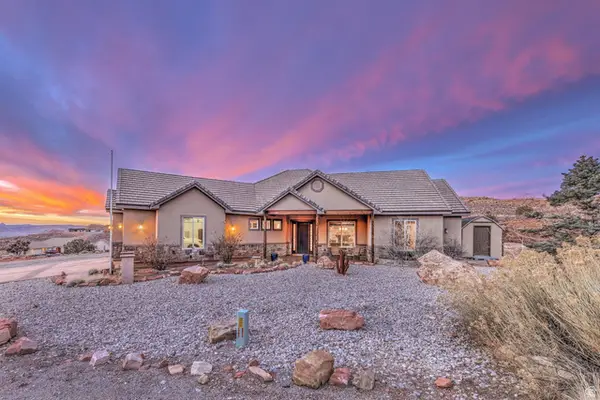 2075 S Munsey Dr E, Moab, UT 84532