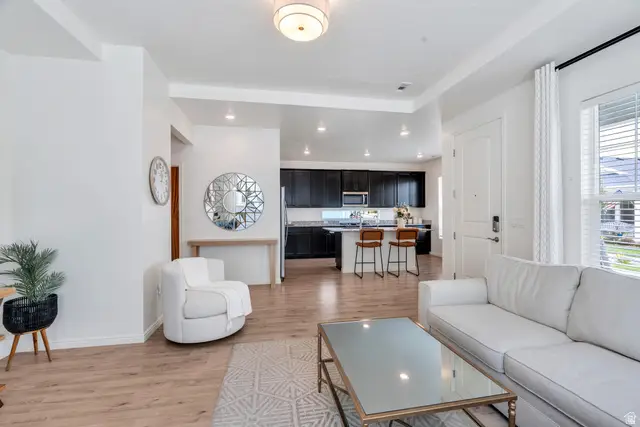 6101 W Lake Ave, South Jordan, UT 84009 - #3