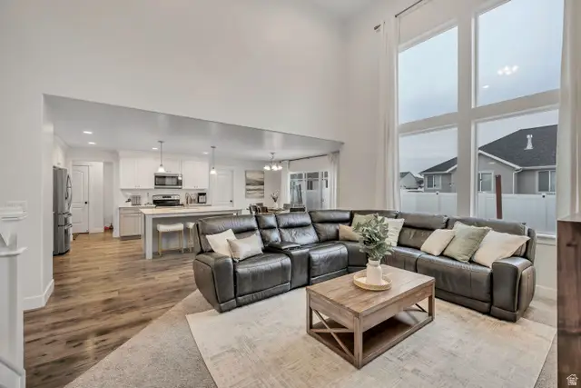 205 E Craner Peak Dr, Eagle Mountain, UT 84005 - #3