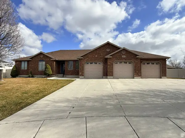 1492 N 1615 W, Clinton, UT 84015