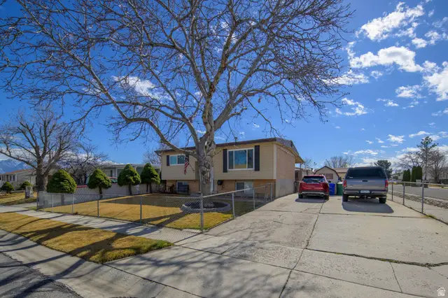 3757 W 8620 S, West Jordan, UT 84088 - #3