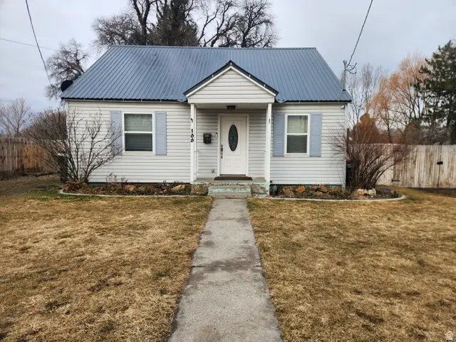 166 S 2nd W, Preston, ID 83263 - #1