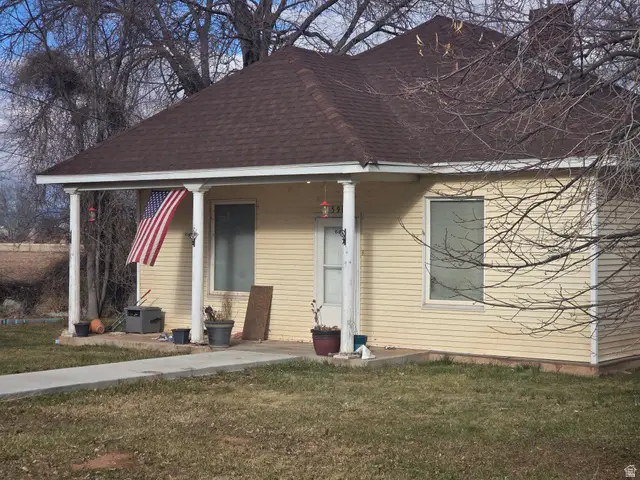 1598 N North State St, Sigurd, UT 84657 - #2