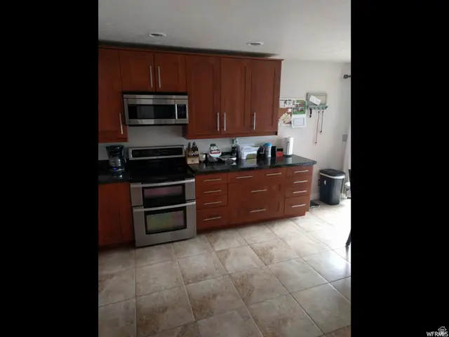 505 N Bright Ct W, Salt Lake City, UT 84116 - #3