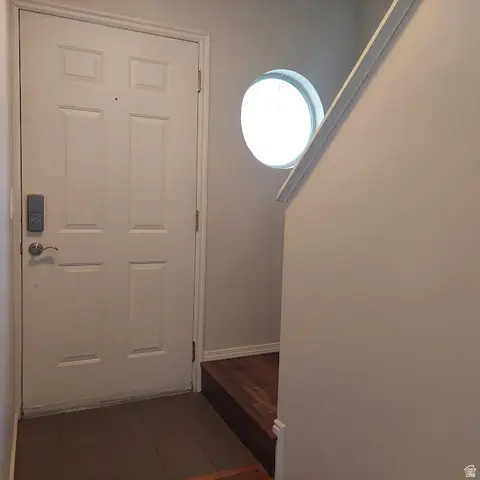 775 E Gables Ln, Midvale, UT 84047 - #3