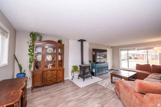 2015 W 4450 S, Roy, UT 84067 - #3